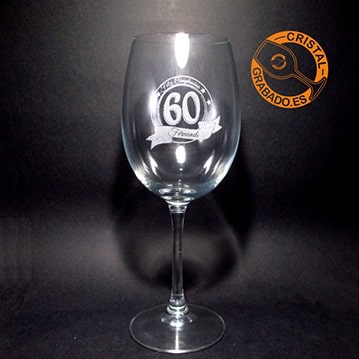 Copa de vino personalizada con diseño de 60 cumpleaños